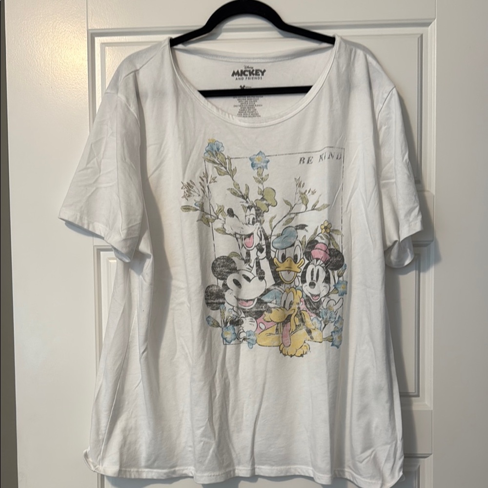 White Disney friends T shirt for women!